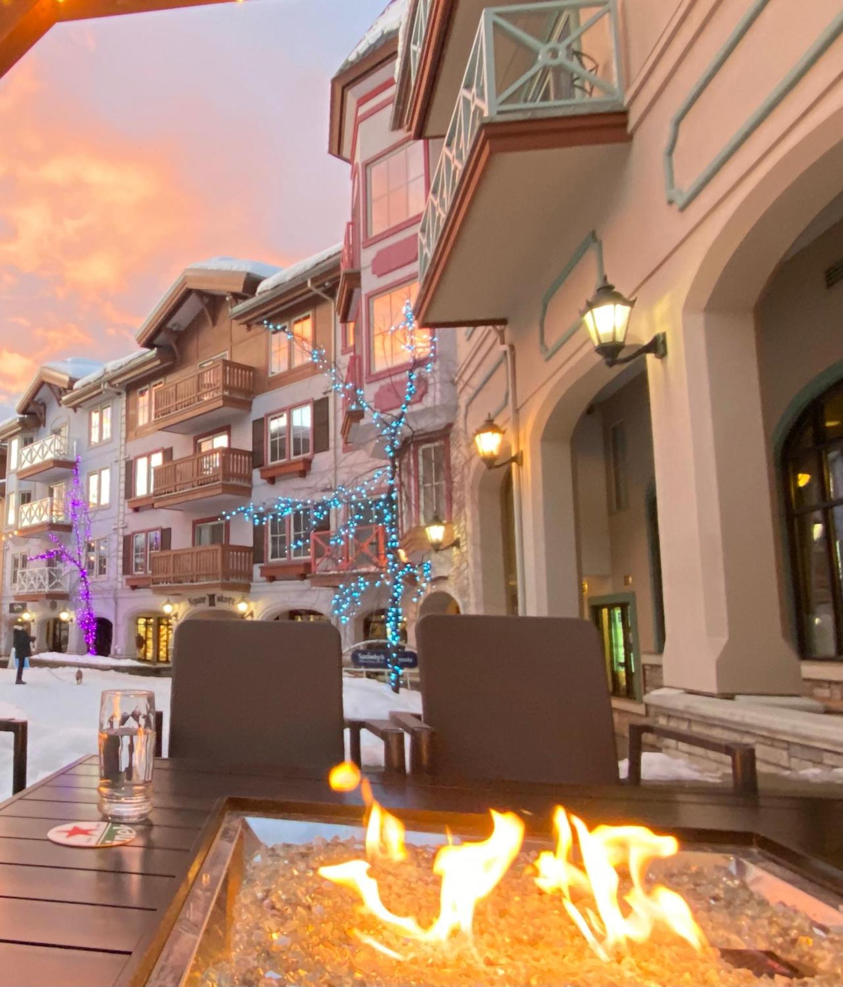 Morrisey Chalet At Sun Peaks Bagian luar foto