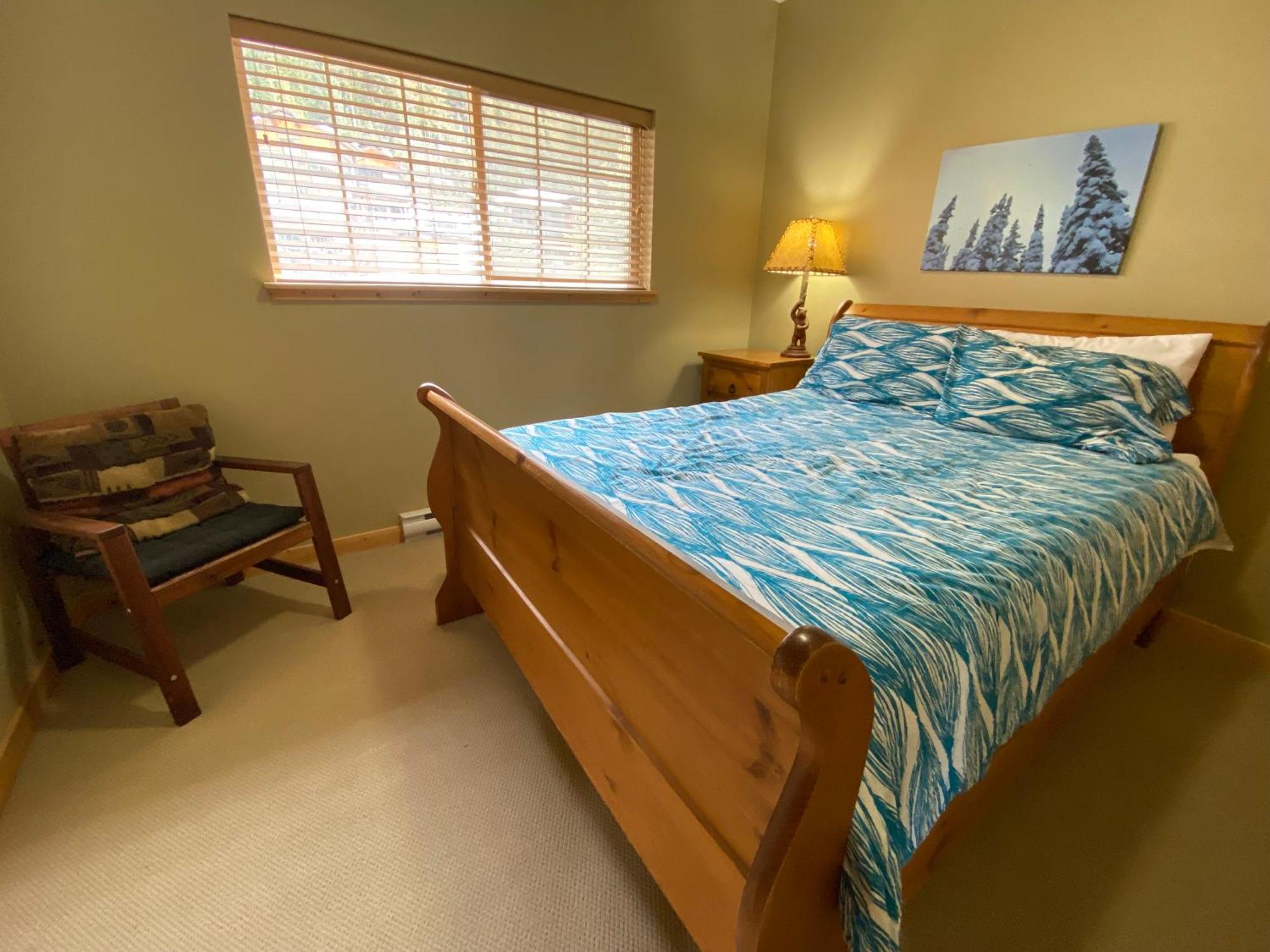 Morrisey Chalet At Sun Peaks Bagian luar foto